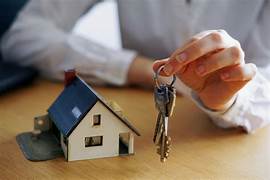 CURSO ESPECIALIZADO EN EL CONTRATO DE ARRENDAMIENTO SOBRE INMUEBLES: